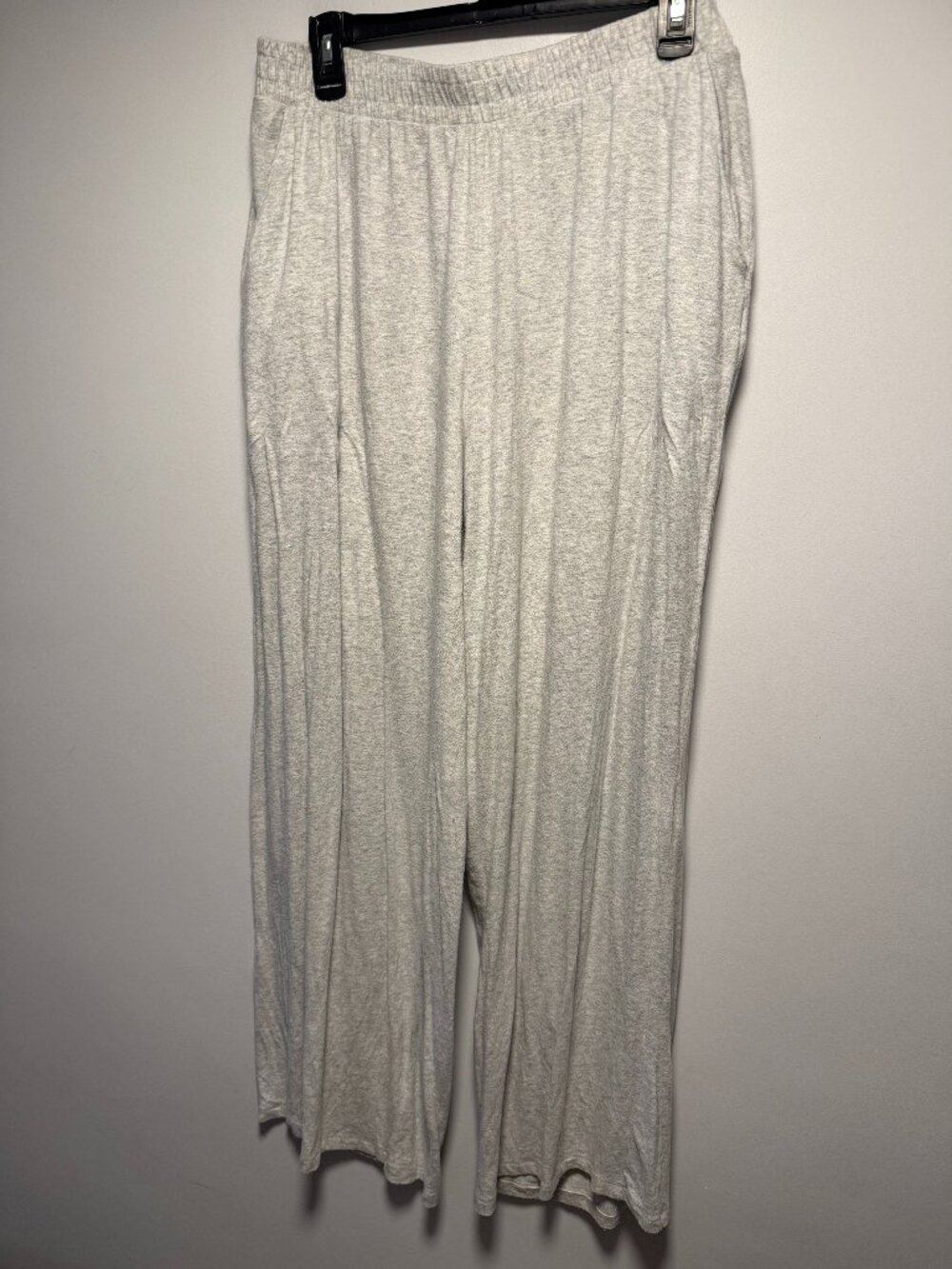 Abercrombie Light Gray Lounge Brushed Wide Leg Sweatpant L Long - Picture 3 of 7
